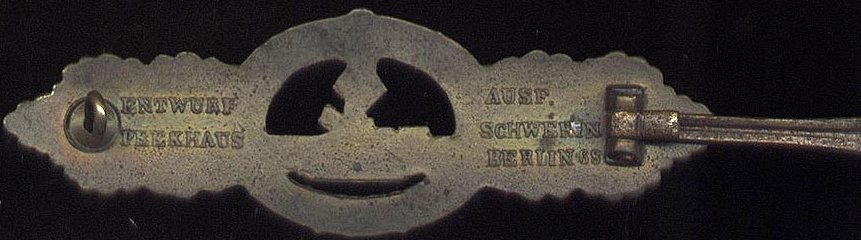 Order - submarine front clasp in bronze, designed by Peekhaus, manufactured  by Schwerin Berlin